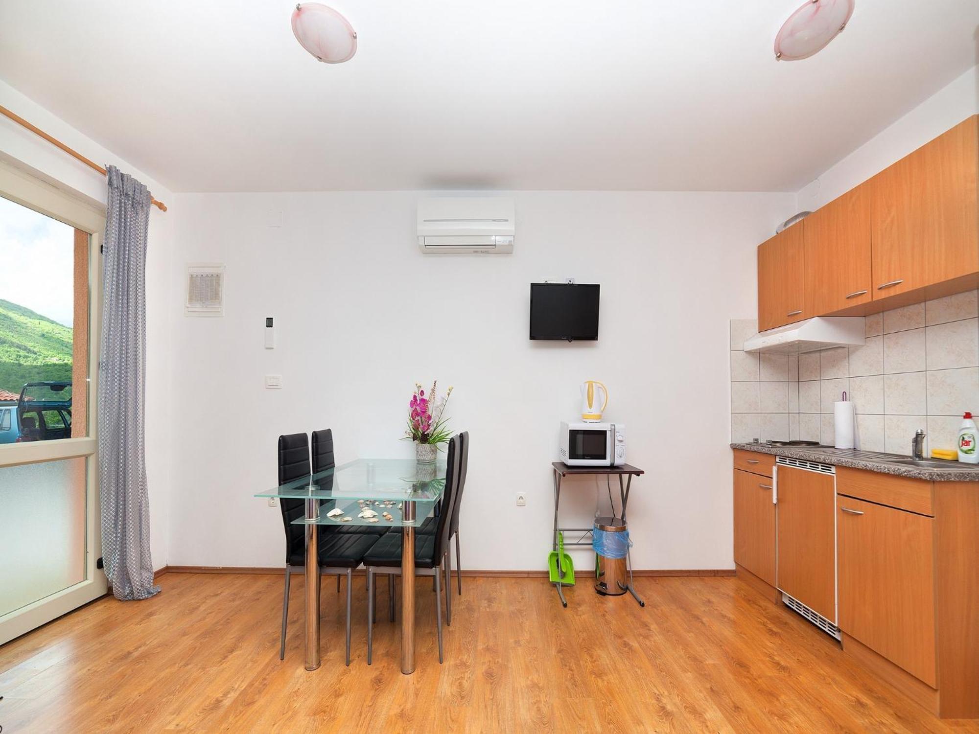 Apartments Barbara Brsec Room photo